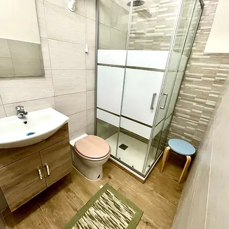 Oasis Apartment